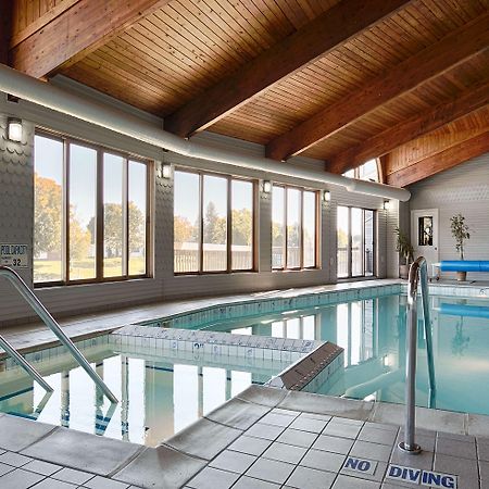 Best Western River Terrace Чебойган Номер фото